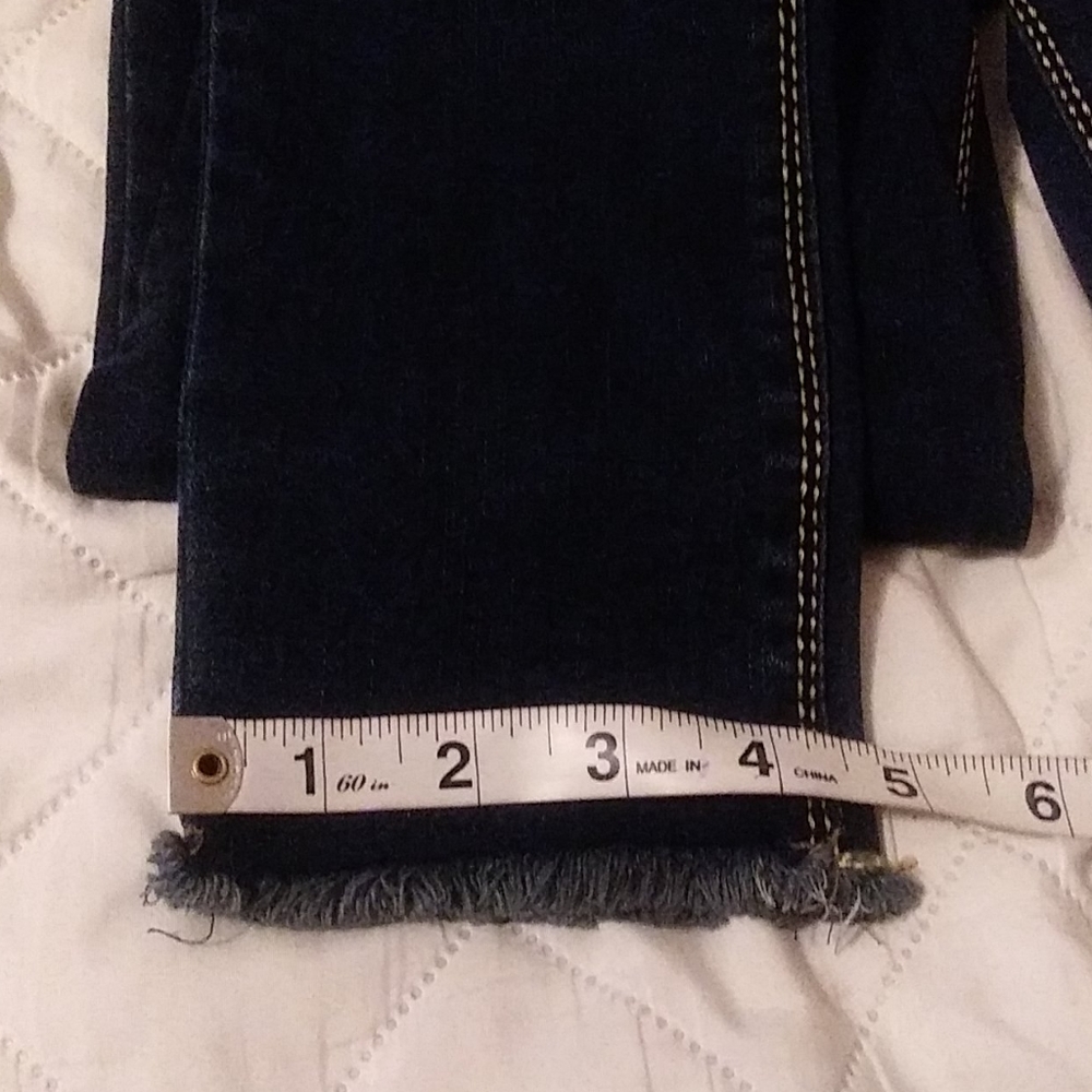 Jean - Picture 2 of 5
